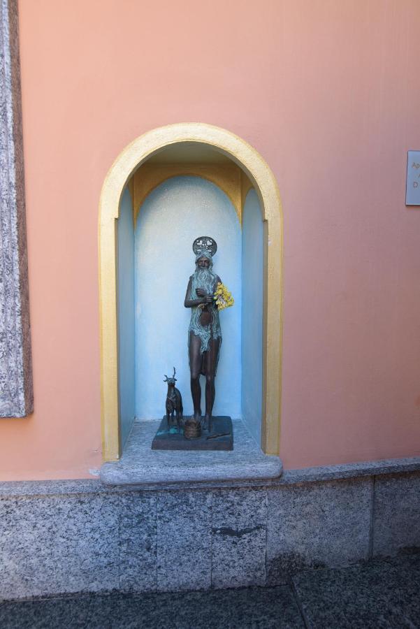 S Onofrio Apartment Rho