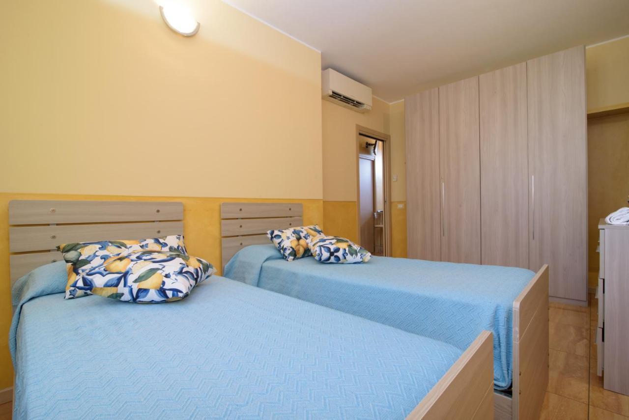 S Onofrio Apartment